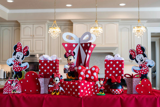 Minnie Mouse party table decor in a beautiful dining room